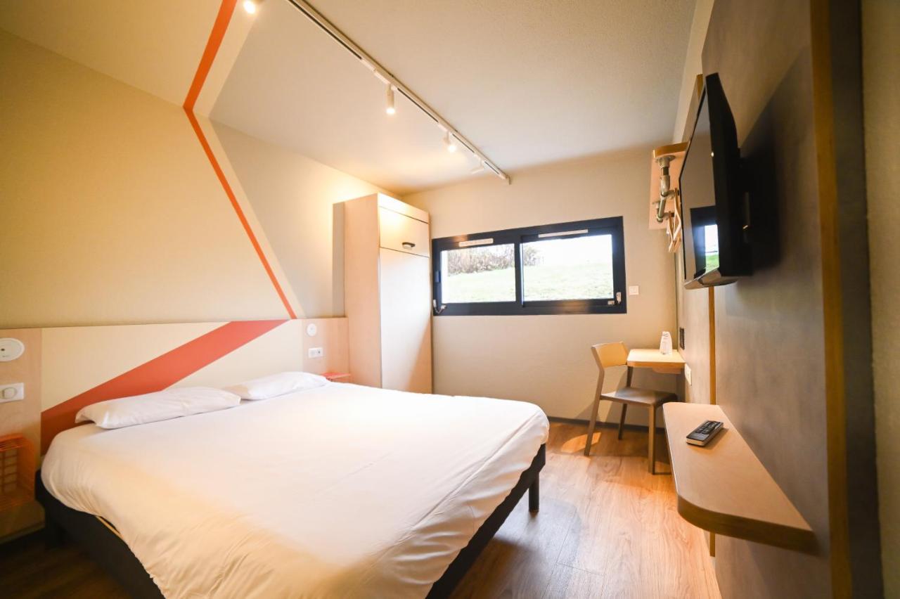 Ibis Budget Site Du Futuroscope Chasseneuil-du-Poitou Bagian luar foto