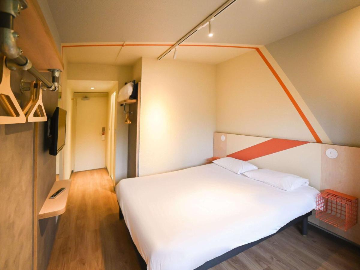 Ibis Budget Site Du Futuroscope Chasseneuil-du-Poitou Bagian luar foto