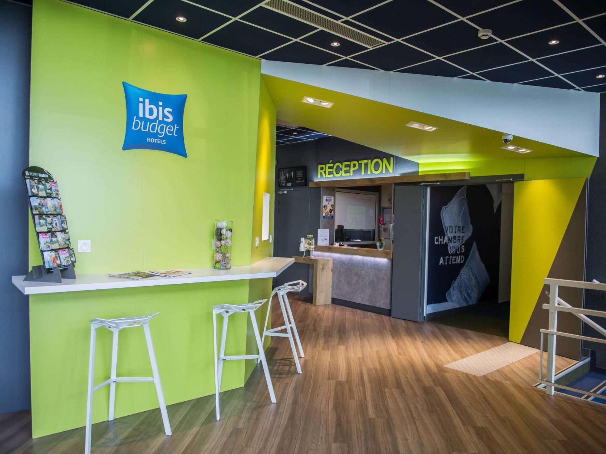 Ibis Budget Site Du Futuroscope Chasseneuil-du-Poitou Bagian luar foto